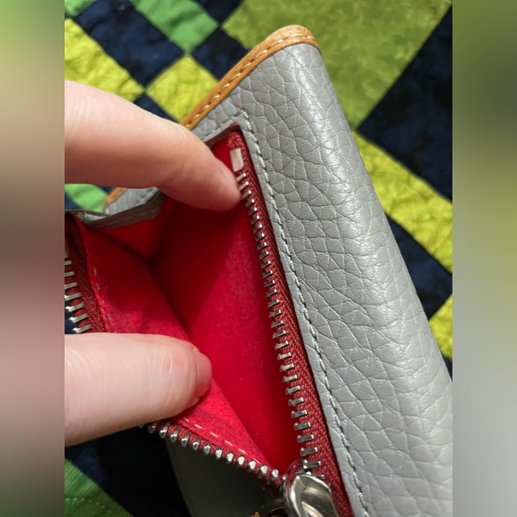 Final sale Dooney & Bourke Gray Leather Wallet - Picture 10 of 10